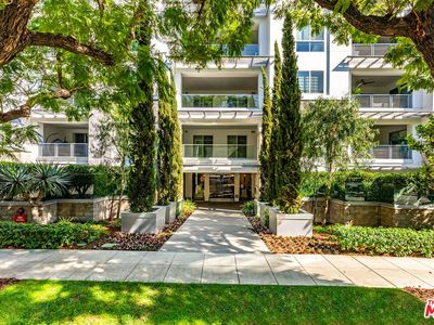460 N Palm Dr UNIT 404, Beverly Hills, CA, 90210