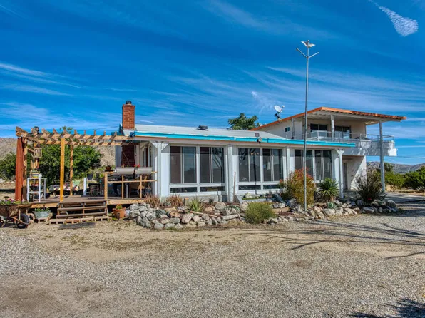 9966 Sams Trl, Morongo Valley, CA 92256