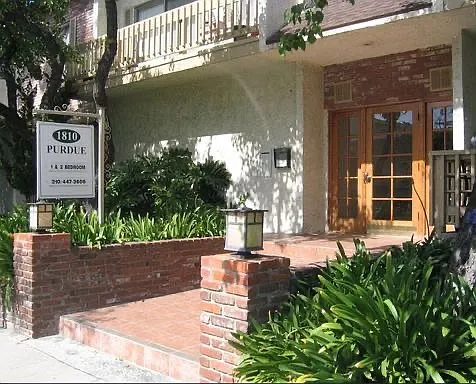 1 bed, 630 sqft, $2,495 — Photo 1