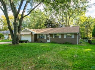 908 Jean Rd, Toledo, OH 43615