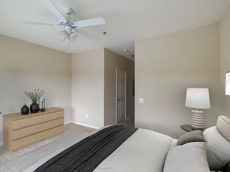 Jackson - 1 Bed / 1 Bath - 851 Sq.Ft.