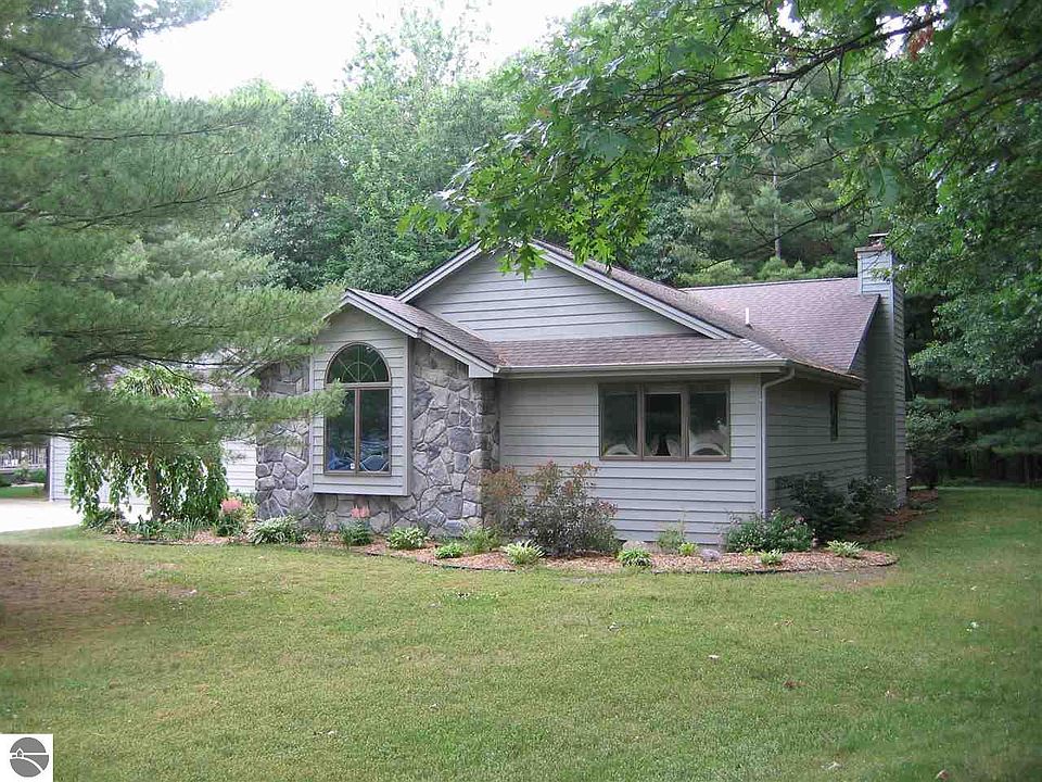1st image of 5076 Huron Breeze Dr