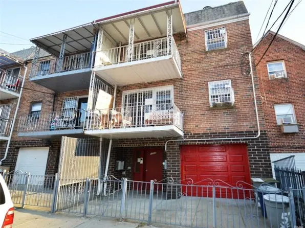 5724 Xenia St, Flushing, NY 11368