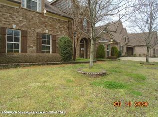 6663 Shenandoah Ln, Olive Branch, MS 38654