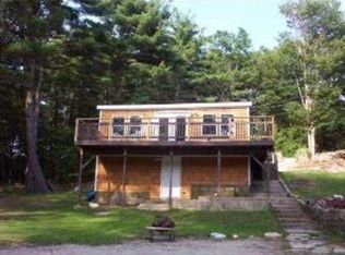 25 Whiting Ln, Pascoag, RI 02859