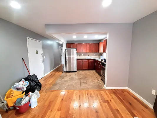 Rented by Bright Villas LLC | media 21