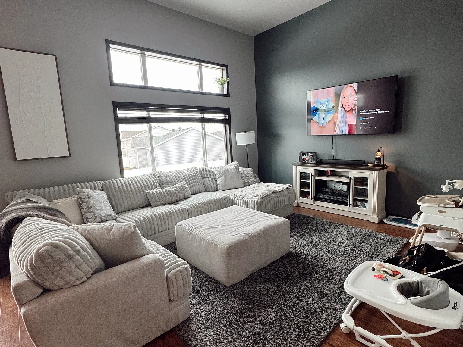 3 bed, 2040 sqft, $2,600 — Photo 2