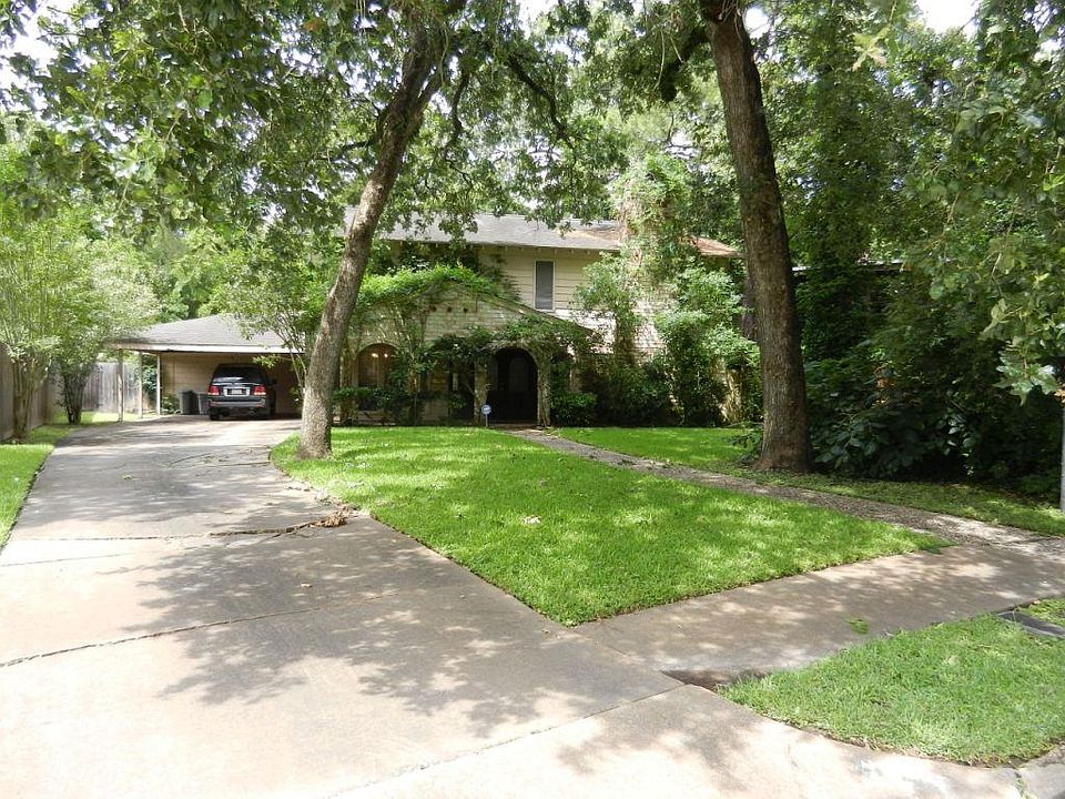 1st image of 10606 Shady River Dr