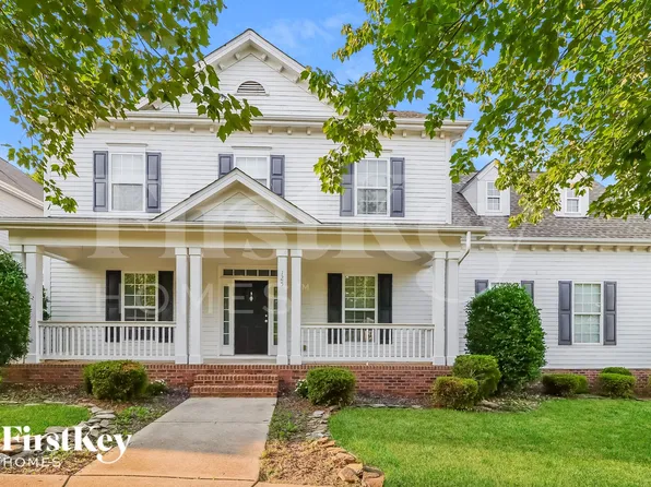 125 E Fenway Ave, Mooresville, NC 28117