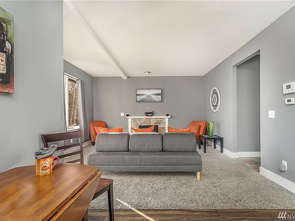3rd image of 6704 133rd St E