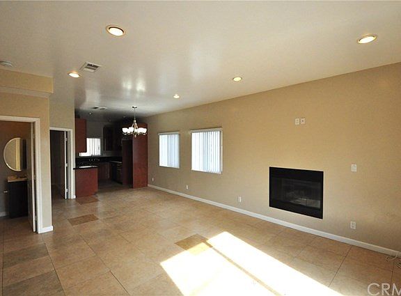 4th image of 2607 Cimarron St
