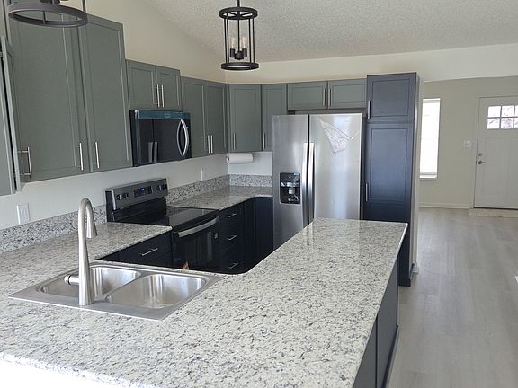 2nd image of 7949 S Garrison Ct
