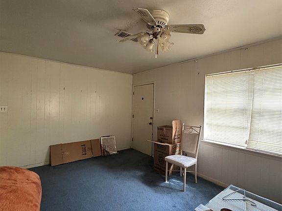 2nd image of 4536 Curtis Ln