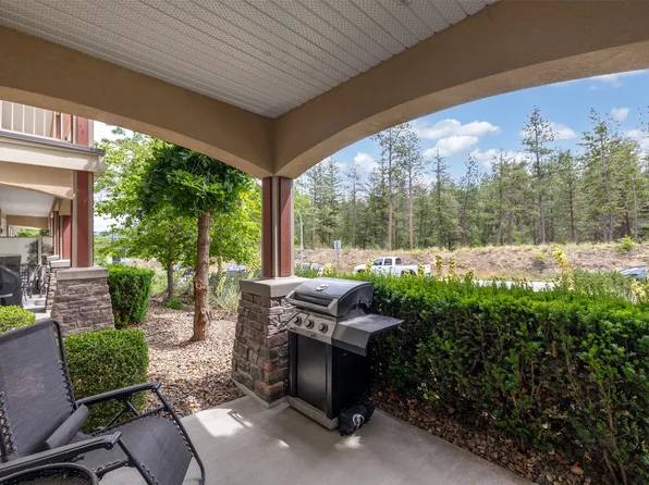 2200 Upper Sundance Dr #2105, West Kelowna, BC V4T 3E8