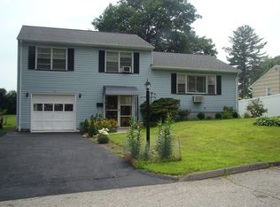 14 Woodland Ave, Butler, NJ 07405