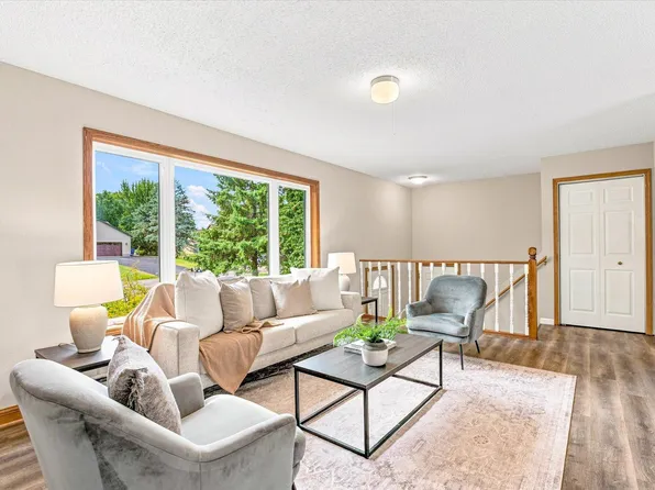 2219 Windsor Rd, Saint Cloud, MN 56301