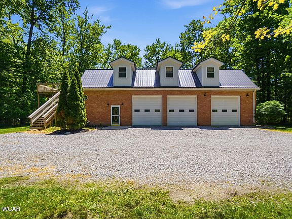 5th image of 10377 Chenowith Rd