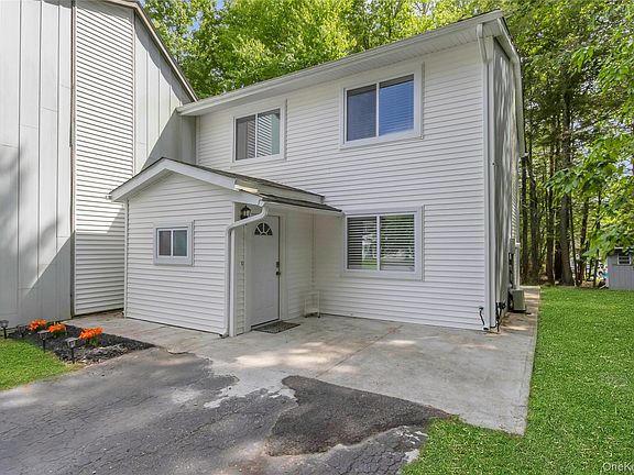 5th image of 34 Elizabeth Way