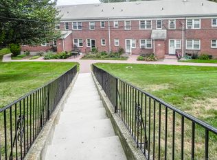 264 Glenbrook Rd APT 45B, Stamford, CT 06906