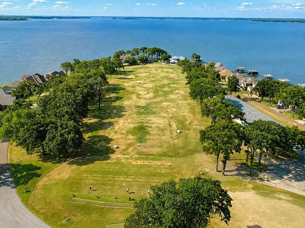 17506 Country Club Dr, Kemp, TX 75143