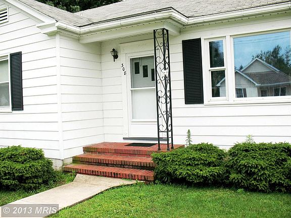 2nd image of 308 Wrights Ave