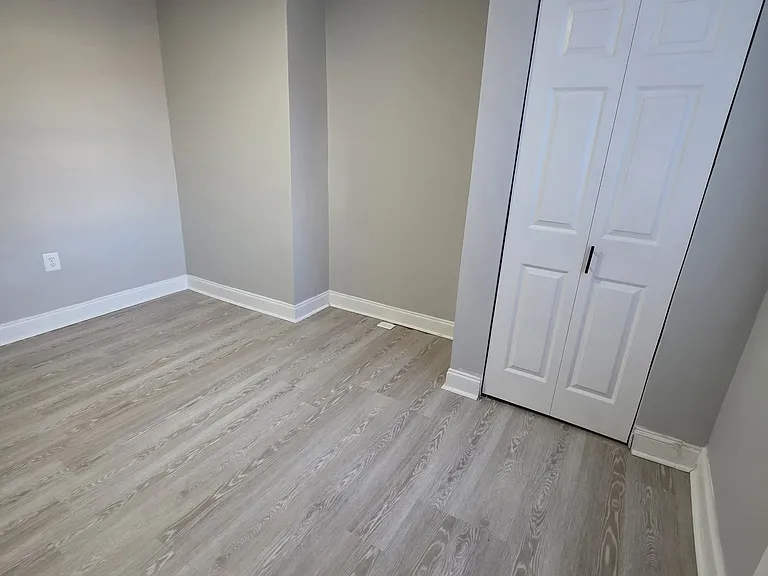 2310 Fleet St — Photo 11