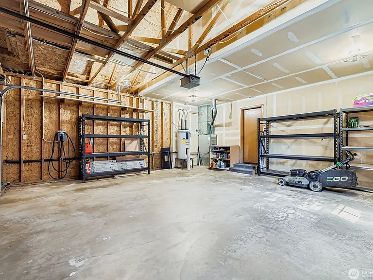 3921 High St — Photo 25