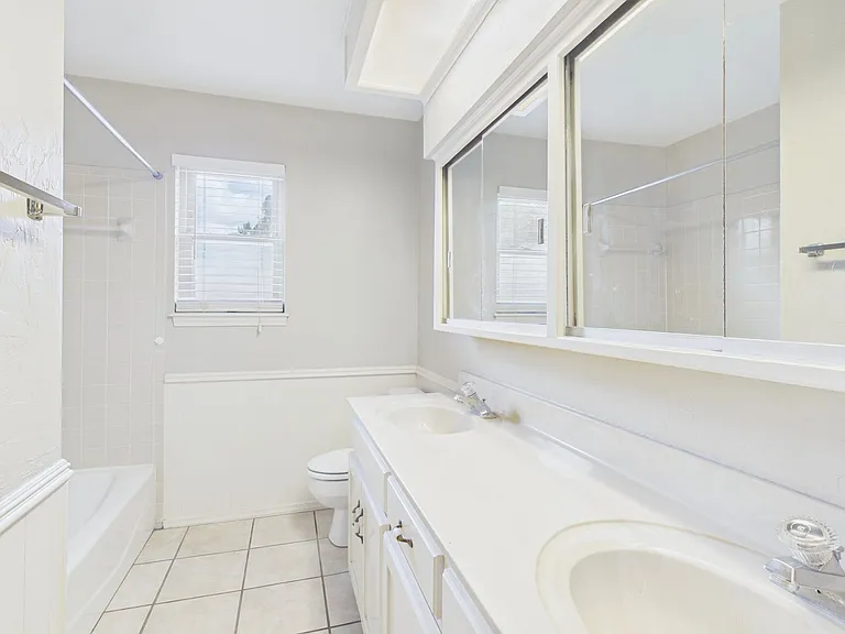 5822 Syracuse Dr — Photo 22