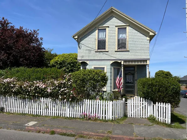 3302 Union St, Eureka, CA 95503