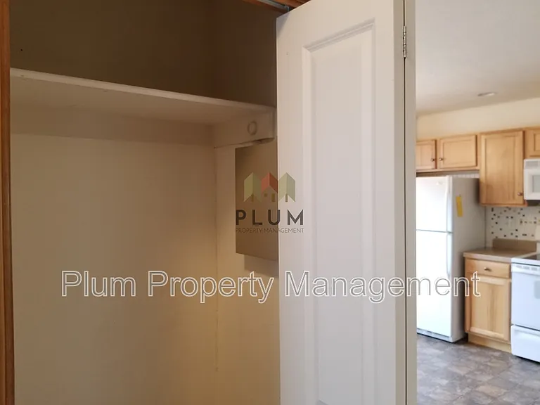1620 S 14th St W — Photo 17