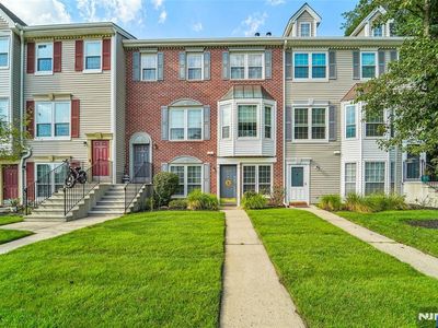 1271 Heath Ct, Mahwah, NJ, 07430