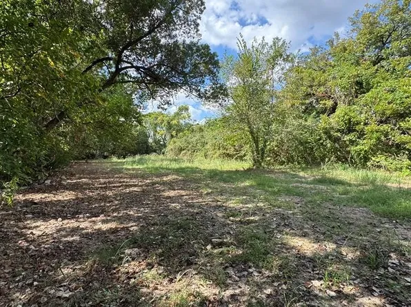 7607 Lockwood Dr, Houston, TX 77016