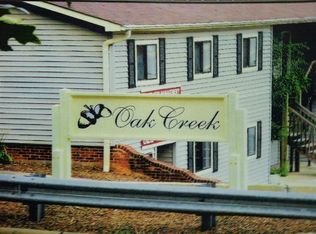 1215 8th St NE APT C, Hickory, NC 28601