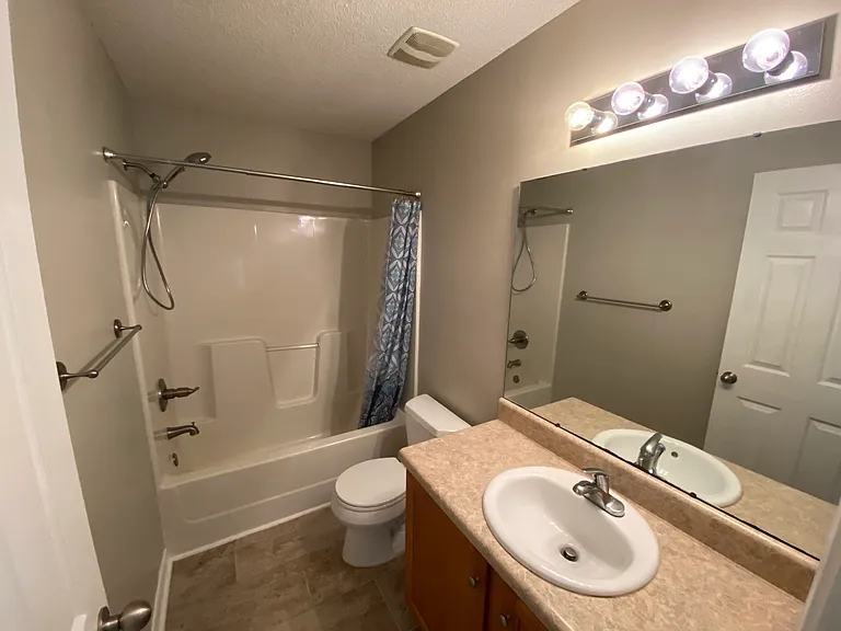 193 Lakeview Loop — Photo 10