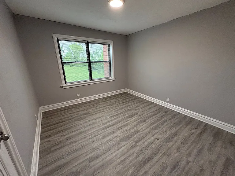 5345 Cabanne Ave — Photo 31