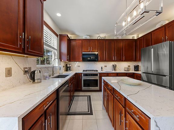 5th image of 9711 Aberdeen Ln