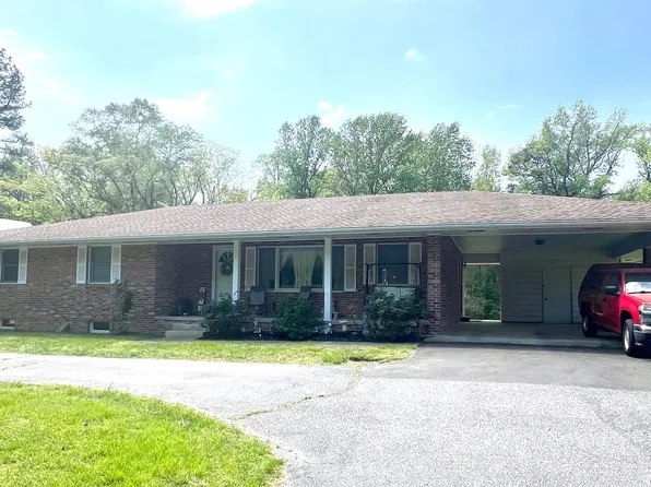 44457 Three Coves Rd, Hollywood, MD 20636