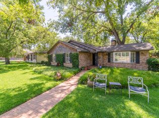 9730 Forestridge Dr, Dallas, TX 75238