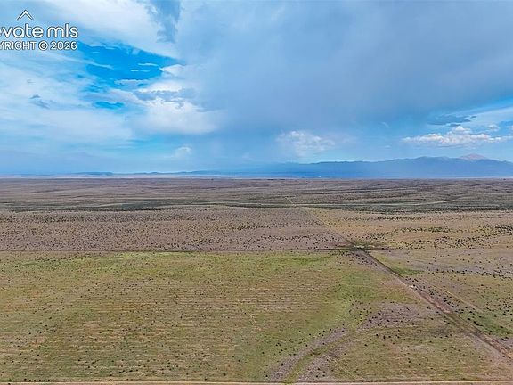 9th image of 15575 Degroot Rd