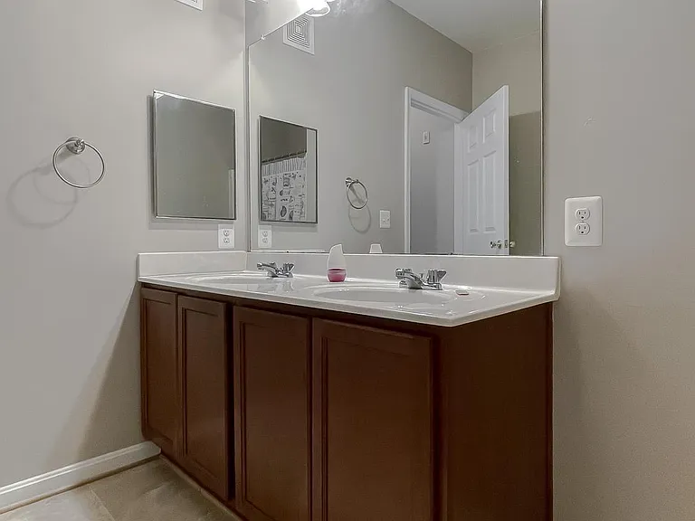 23520 Franklin D Roosevelt Blvd #205 — Photo 23