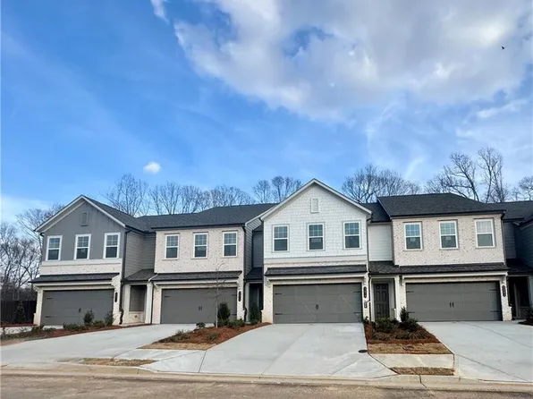 5479 Allegro Ln, Flowery Branch, GA 30542