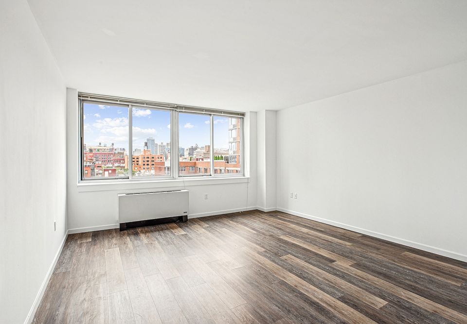 1st image of 229 Chrystie St APT 507