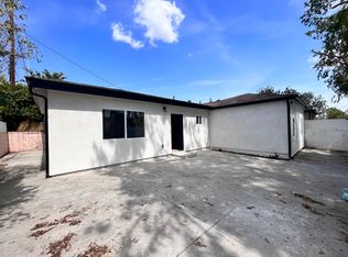 11853 Sylvan St, North Hollywood, CA 91606