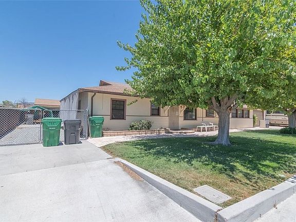 4th image of 40810 Whittier Ave