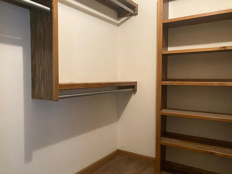 1511 N Lark Ln — Photo 19