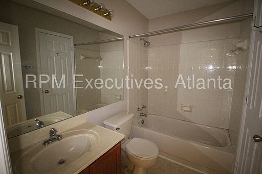 5th image of 615 Cypress Pointe St