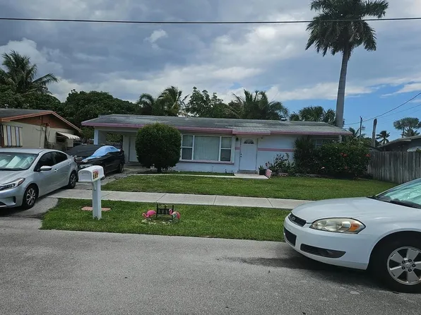 681 NE 43rd St, Pompano Beach, FL 33064