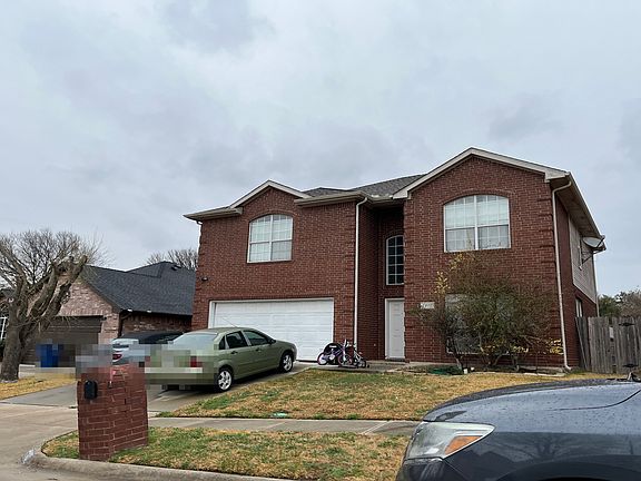 2nd image of 5916 Naravista Dr