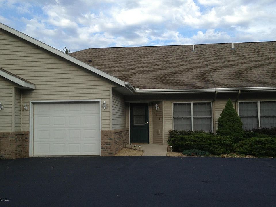 1st image of 1111 Nokomis St