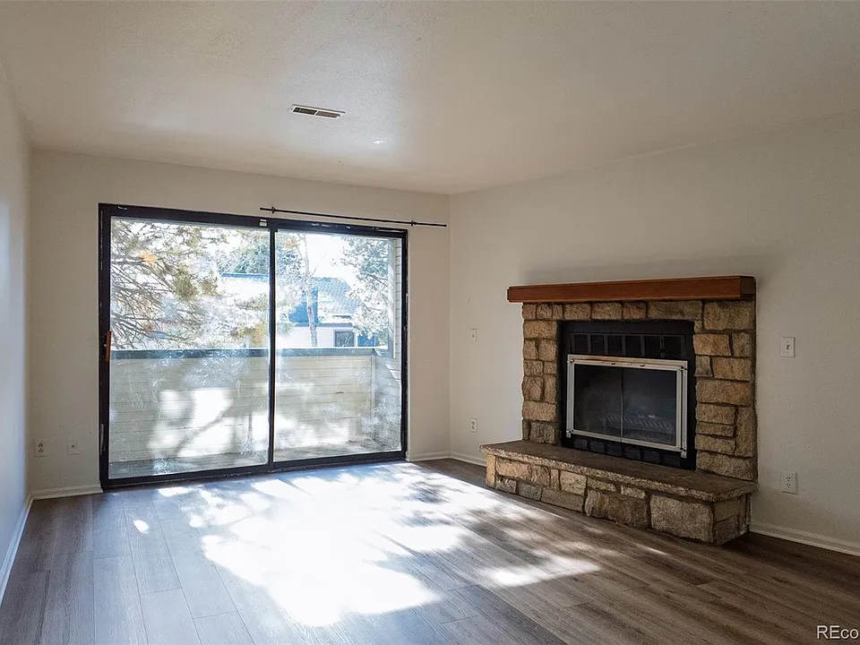 16001 E Alaska Pl #7A